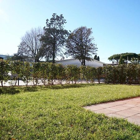شقة Relax By The Garden - Flat For Up To 6 Guests بورتو سانتا مارغريتا دي كاورل المظهر الخارجي الصورة