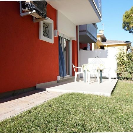 شقة Relax By The Garden - Flat For Up To 6 Guests بورتو سانتا مارغريتا دي كاورل المظهر الخارجي الصورة