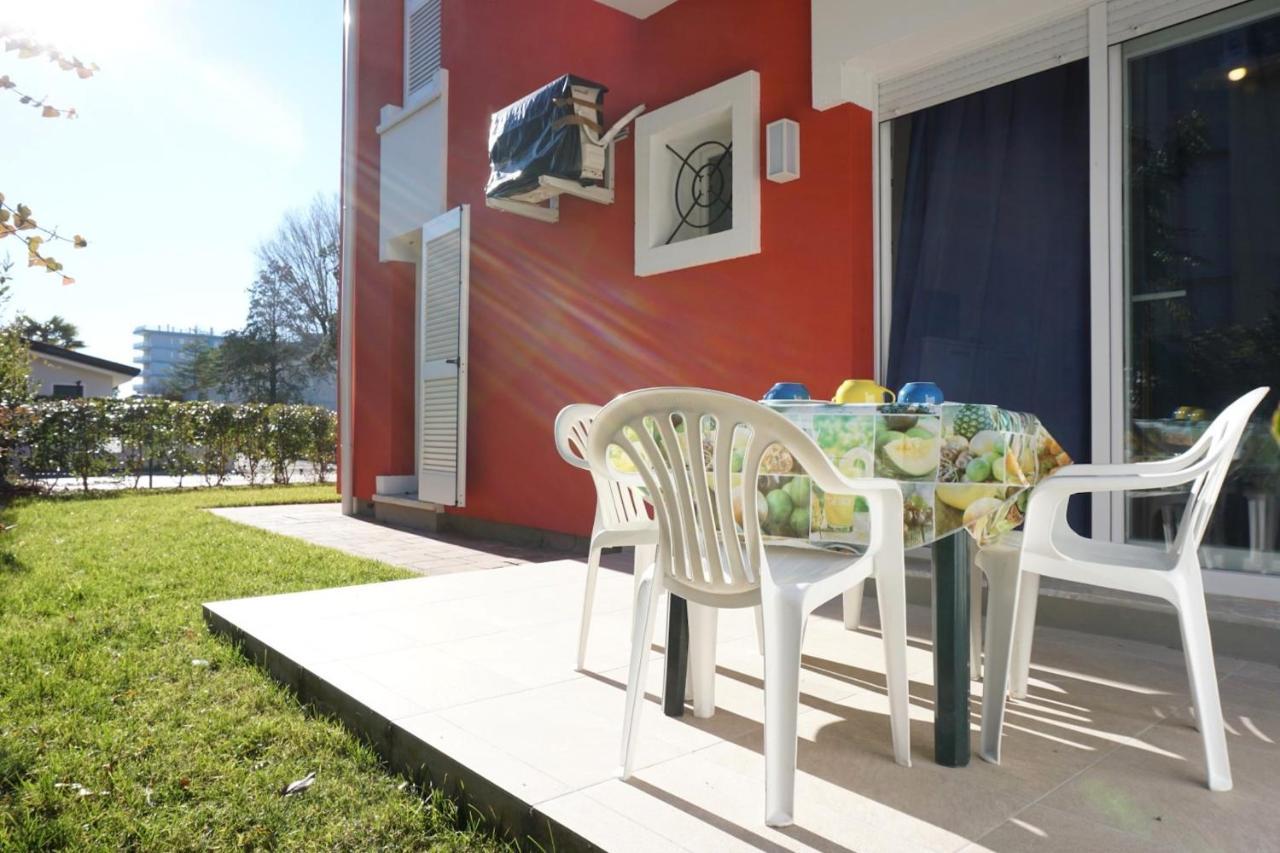شقة Relax By The Garden - Flat For Up To 6 Guests بورتو سانتا مارغريتا دي كاورل المظهر الخارجي الصورة